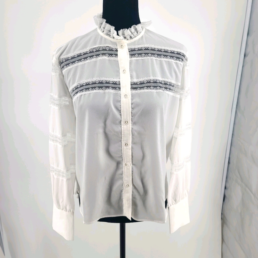 Few moda new york white blouse size S NWT